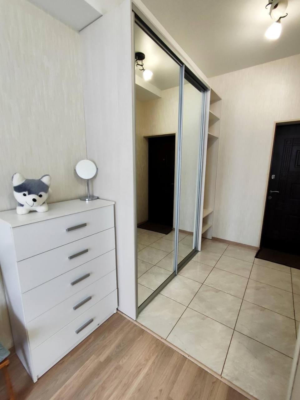 חארקיב New Apartments In The City Center, Smart Tv מראה חיצוני תמונה